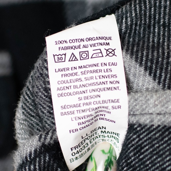 L.L. Bean Slightly Fitted Chamois Gray & Black Buffalo Plaid Flannel Shirt - Picture 3 of 6